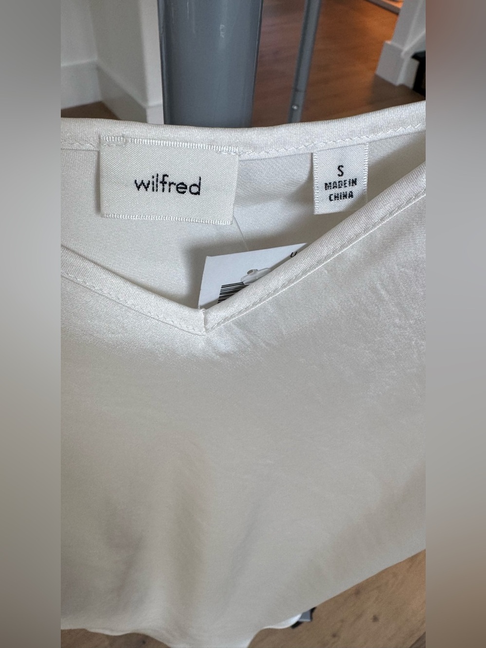 Wilfred White V-Neck Slip Camisole - Picture 2 of 7